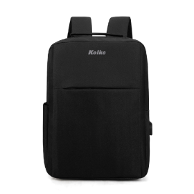 Mochila Ejecutiva Kolke Elegant KVM-710 Porta Notebook 15.6" con Puerto USB de Carga - Negra